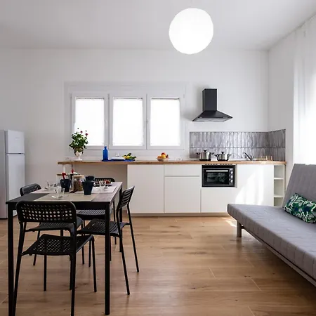 Guesthost - Casa Modi *