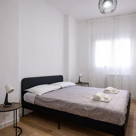 Apartament Guesthost - Casa Modi
