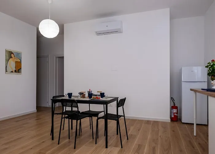 Guesthost - Casa Modi * Piombino